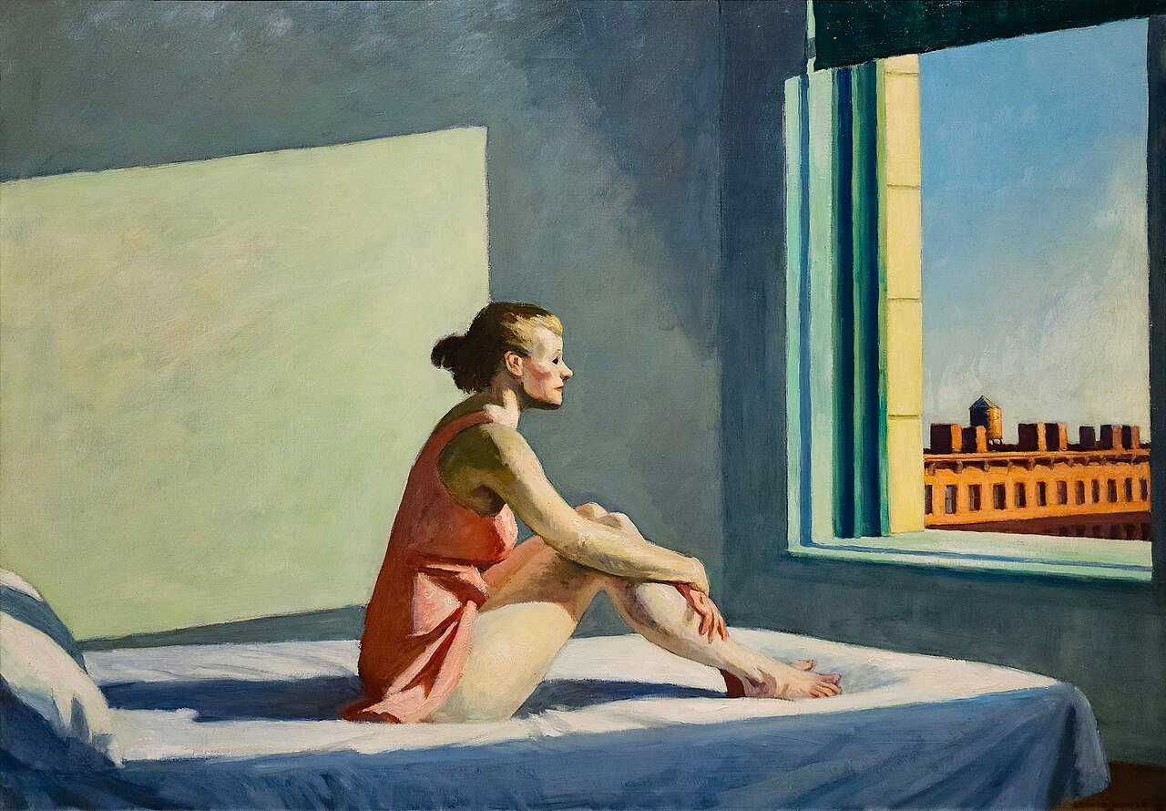 Morning Sun (1957) karya Edward Hopper, sebuah studi tentang cahaya, ruang, dan isolasi manusia yang puitis di pagi hari.